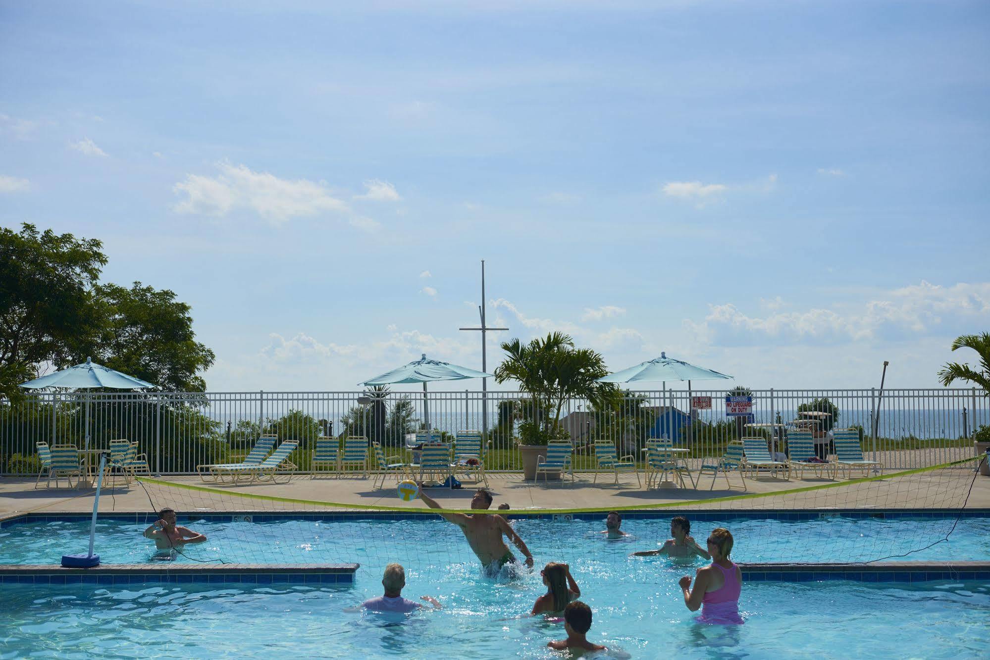 Sunset Beach Resort Cape Charles Exterior foto