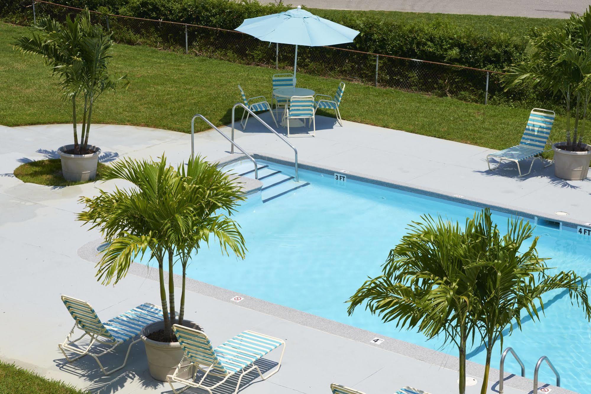 Sunset Beach Resort Cape Charles Exterior foto